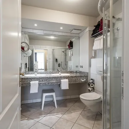 Otel Romantik Boesehof 4*